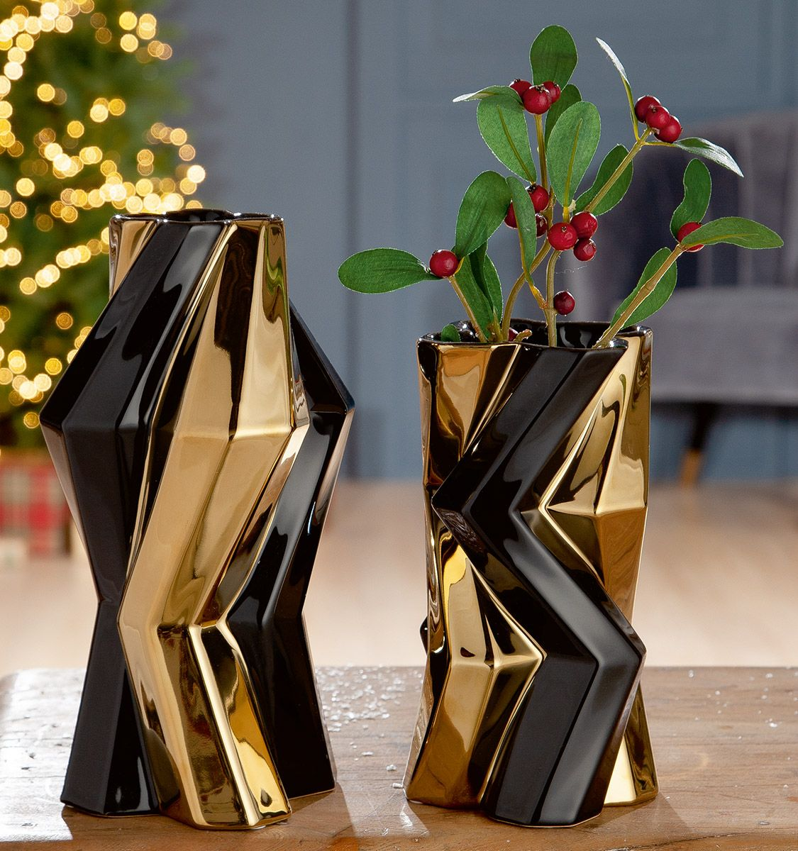 Black and Gold Crooked Cylinder Vase