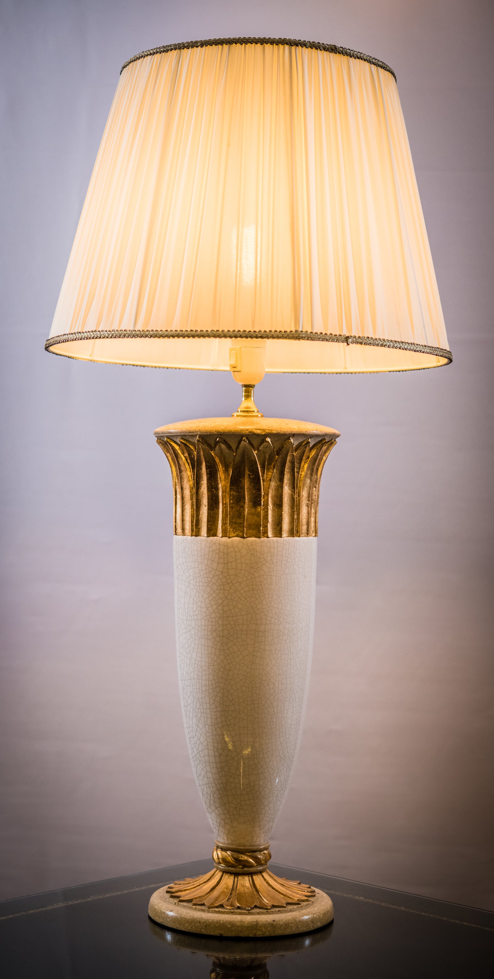 Crackled Glaze Porcelain Lamp