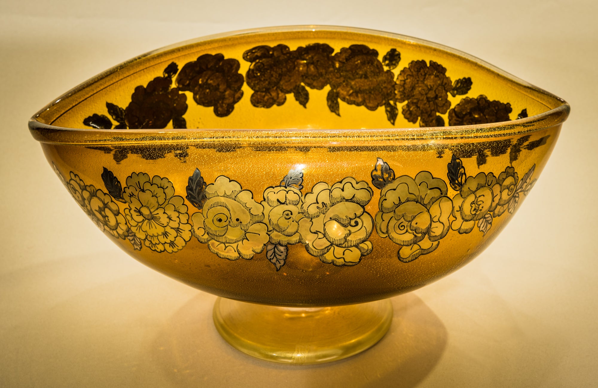 Amber Footed Fruit Bowl