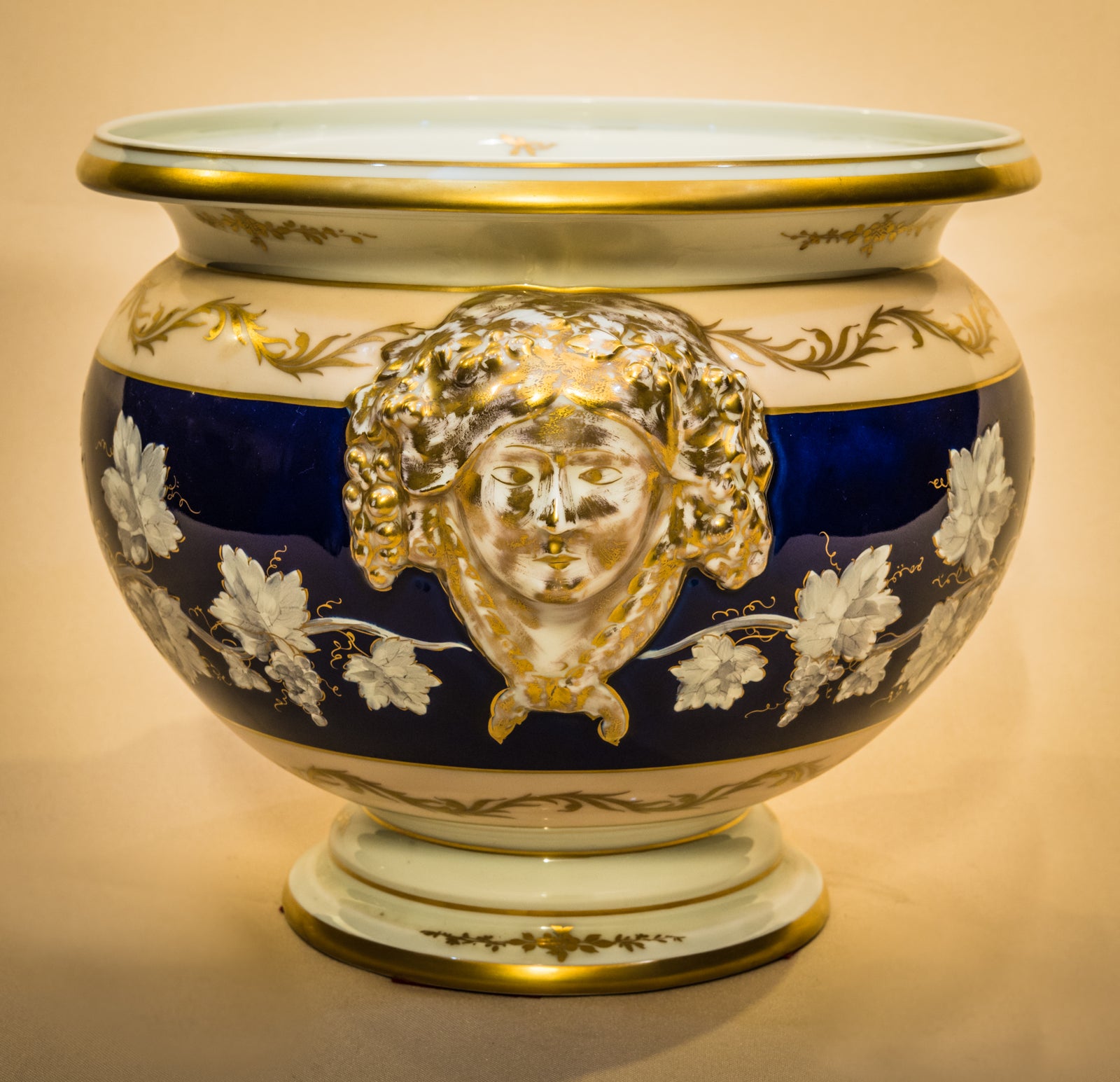 Blue & White Foilage Bowl